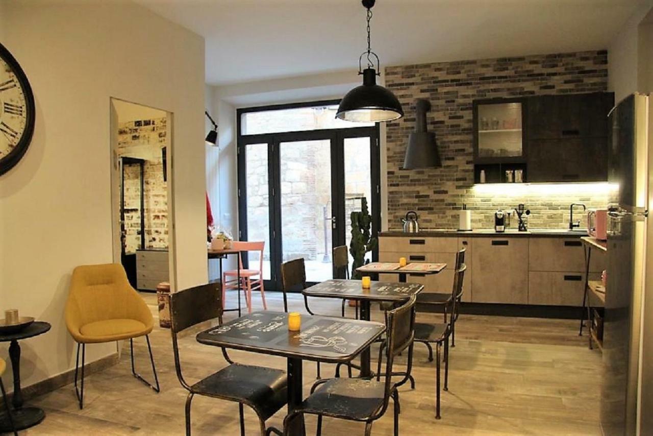 Industrial Chic House - Private Parking 호텔 오르비에토 외부 사진